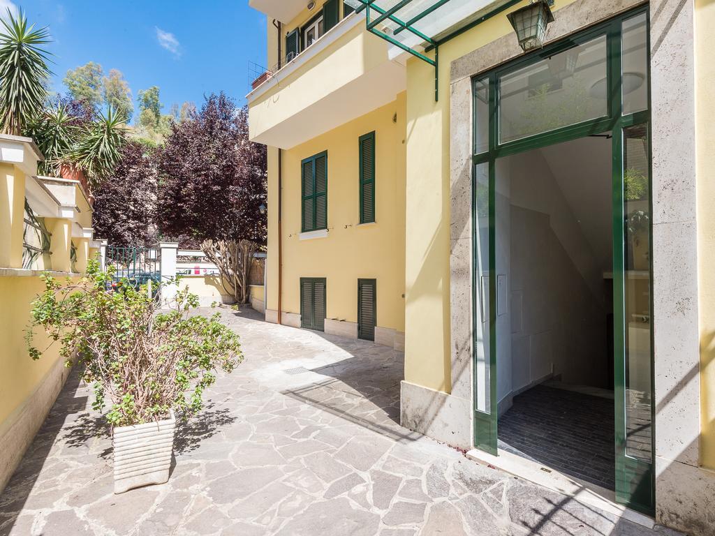 St. Thomas Apartment