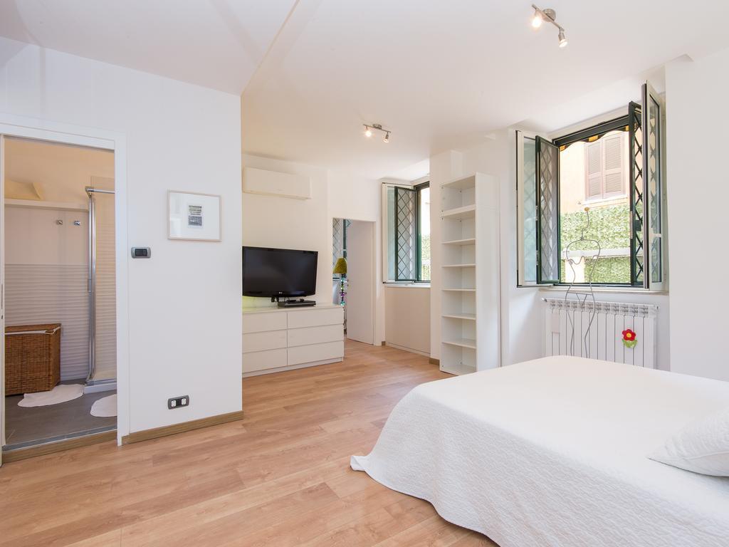 St. Thomas Apartment Rome